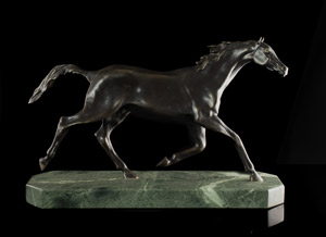 Лошадь на мраморе