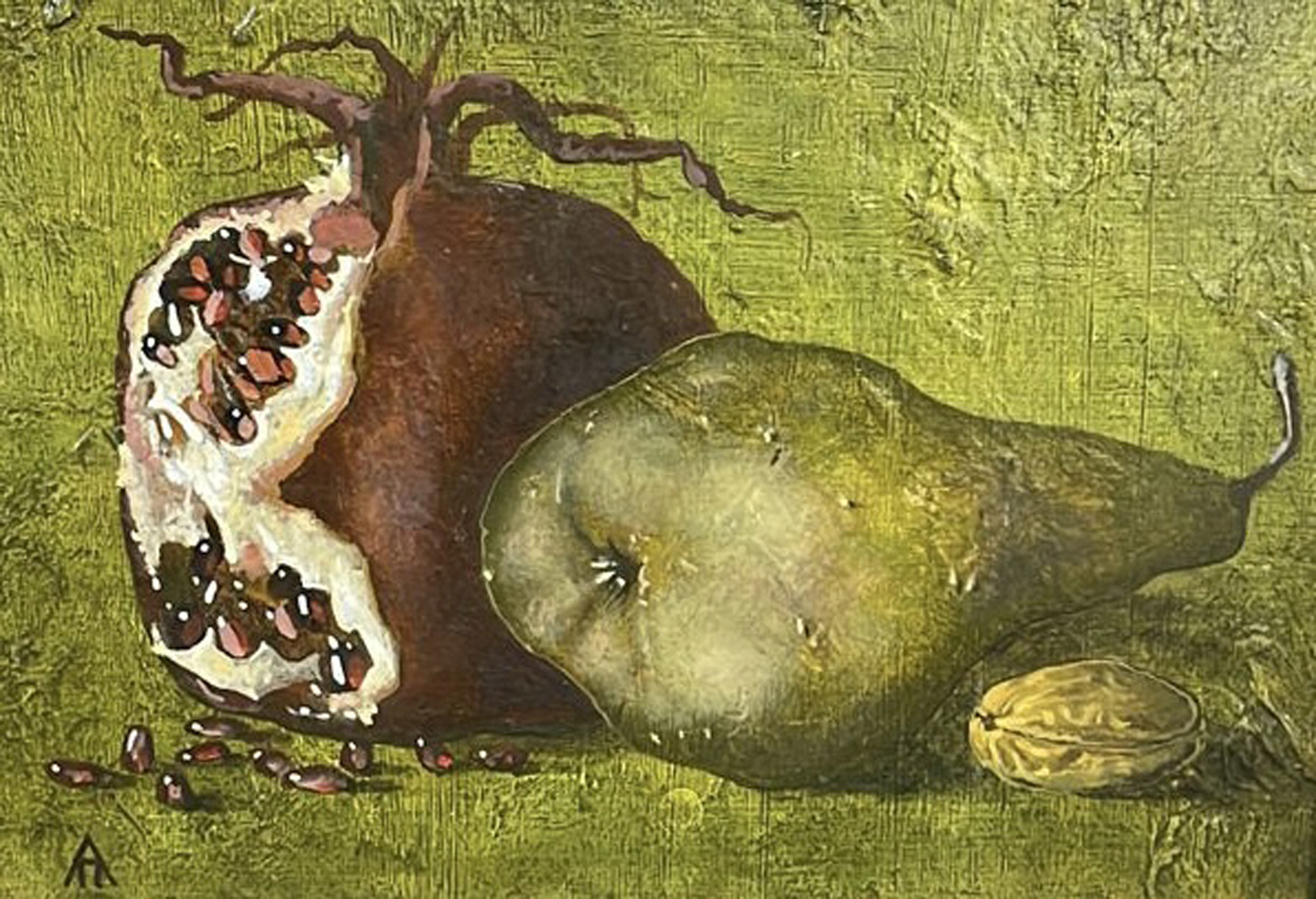 Натюрморт с орехом