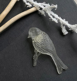 брошь Соловей