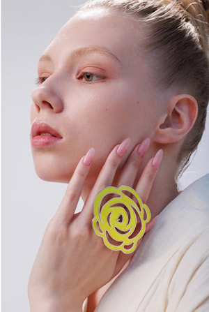 Кольцо Заячья капуста с горячей эмалью