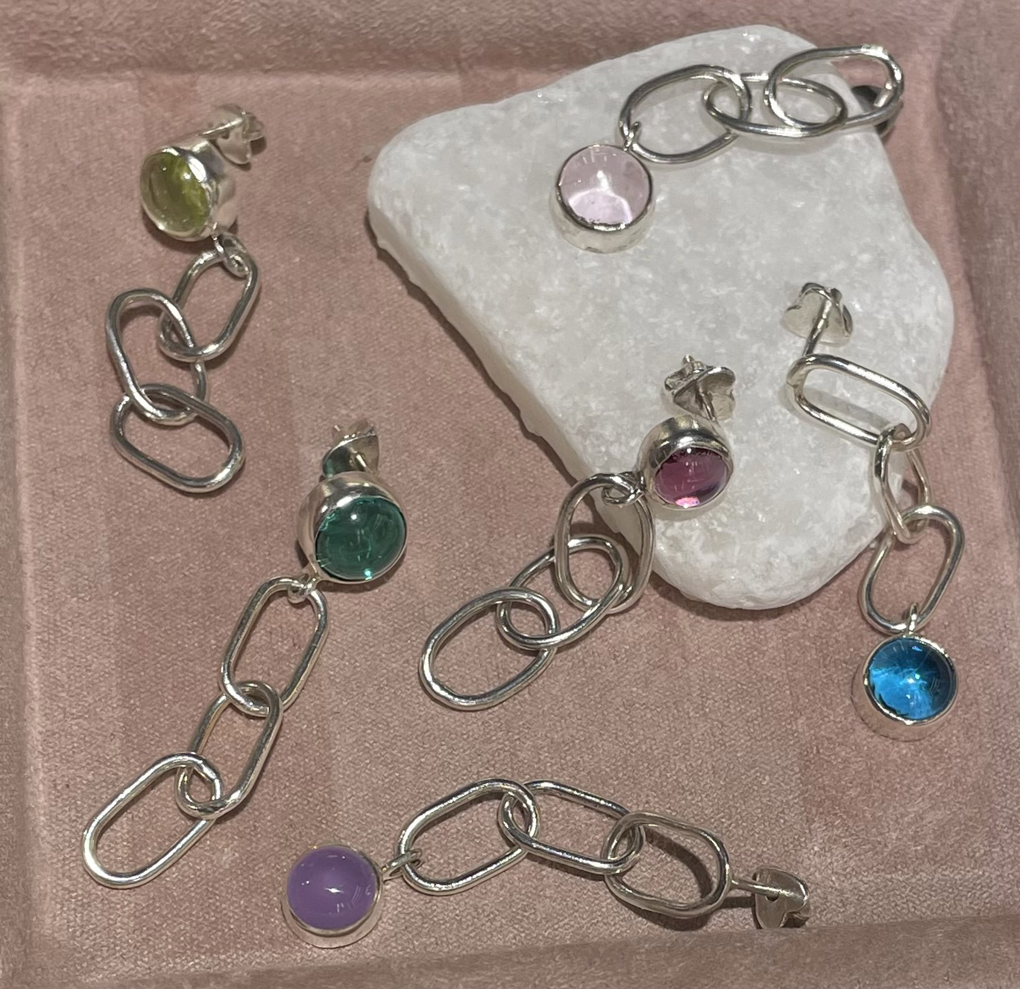 Серьга на цепочке