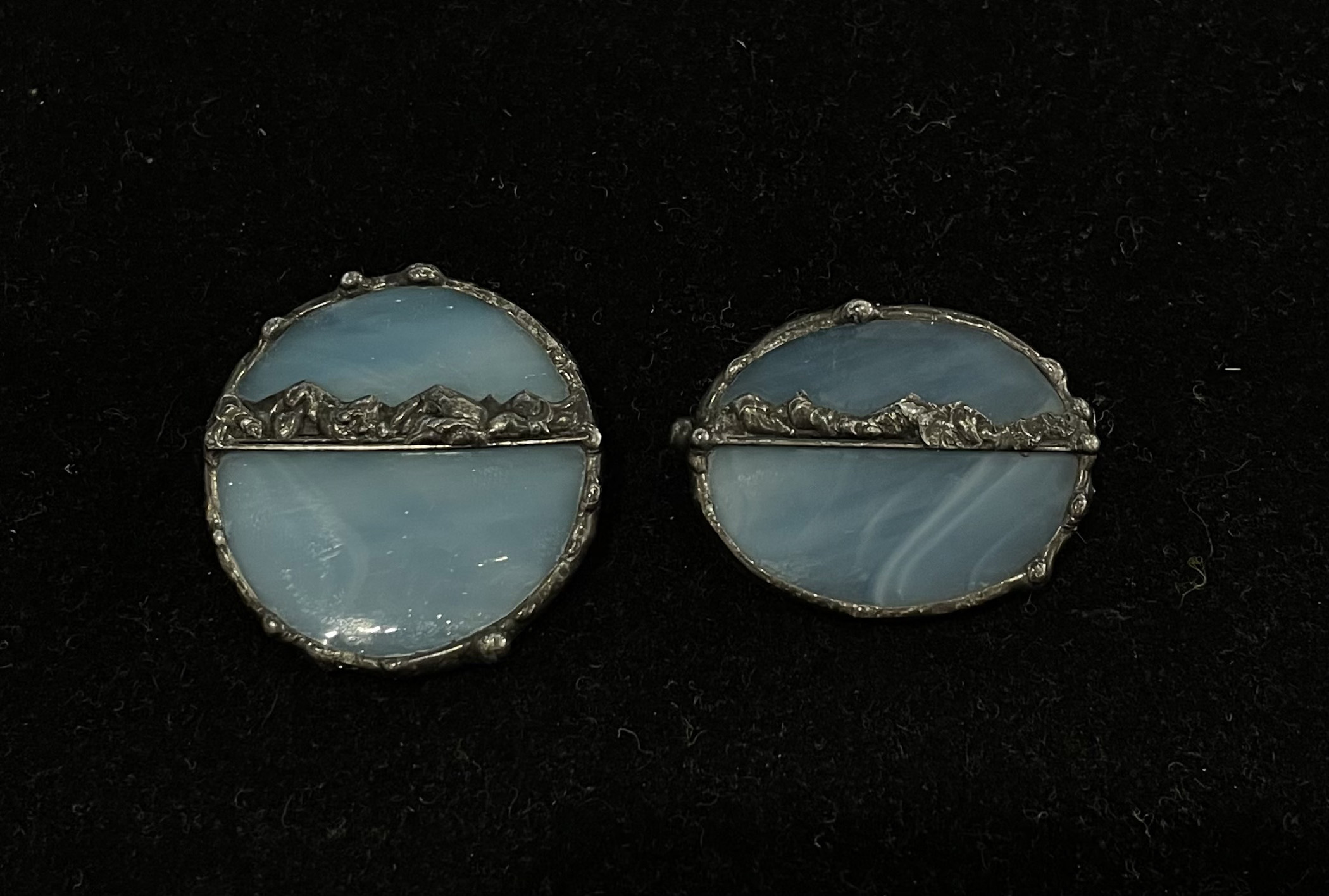 Броши Байкал