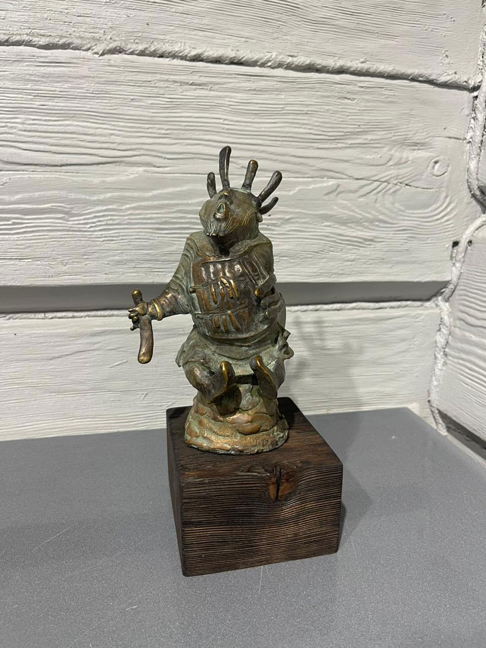 Шаман камень