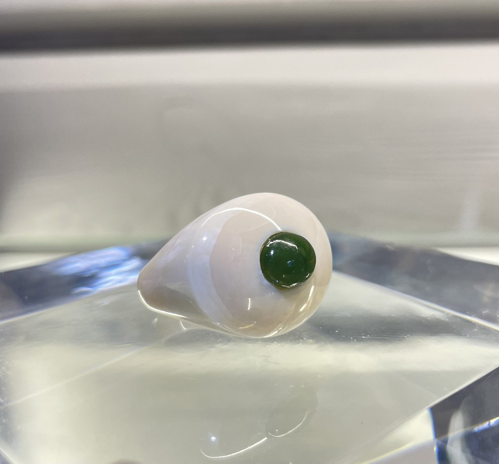 Кольцо Зуб кашалота, нефрит