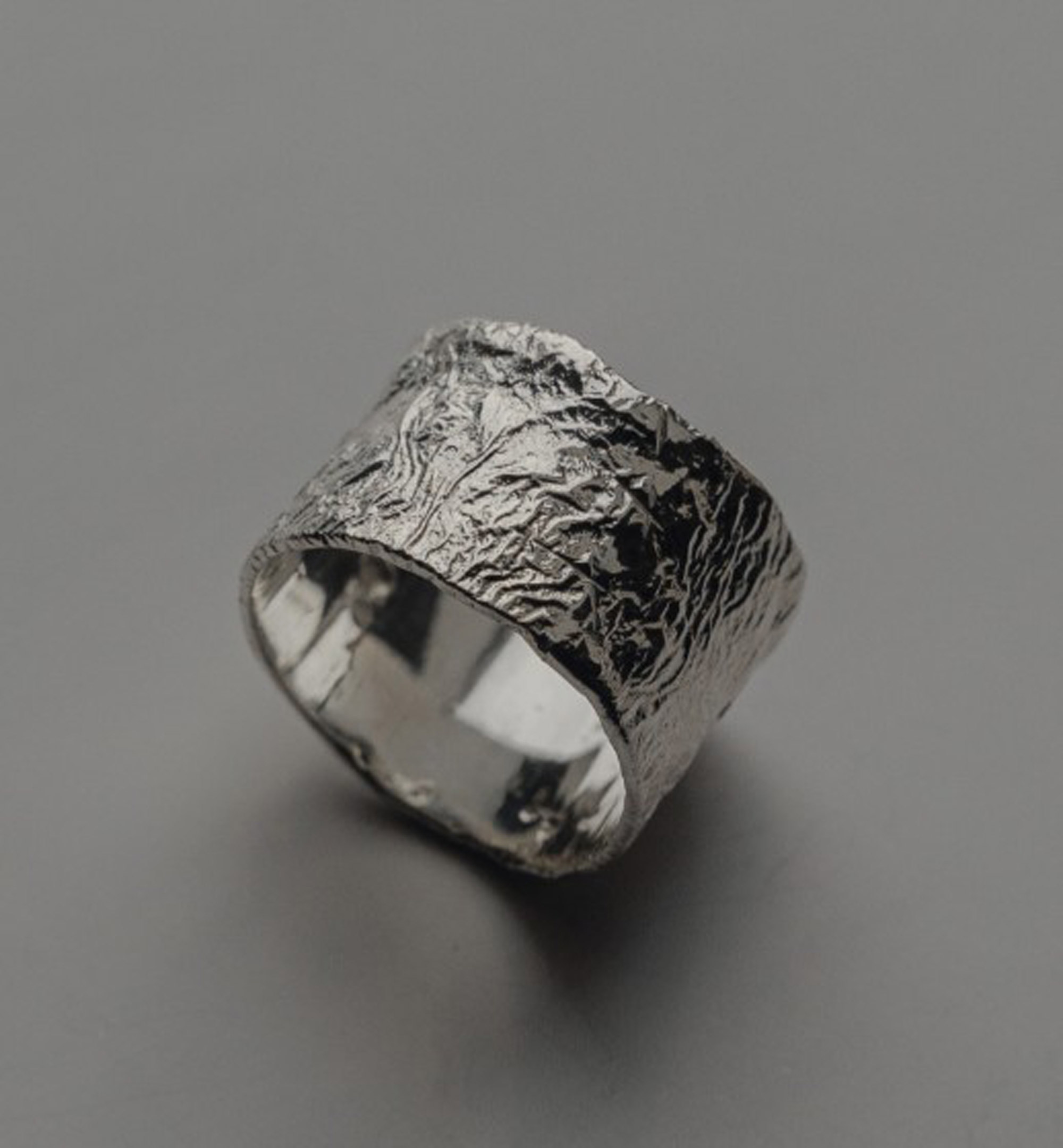 Кольцо "Лава" широкое