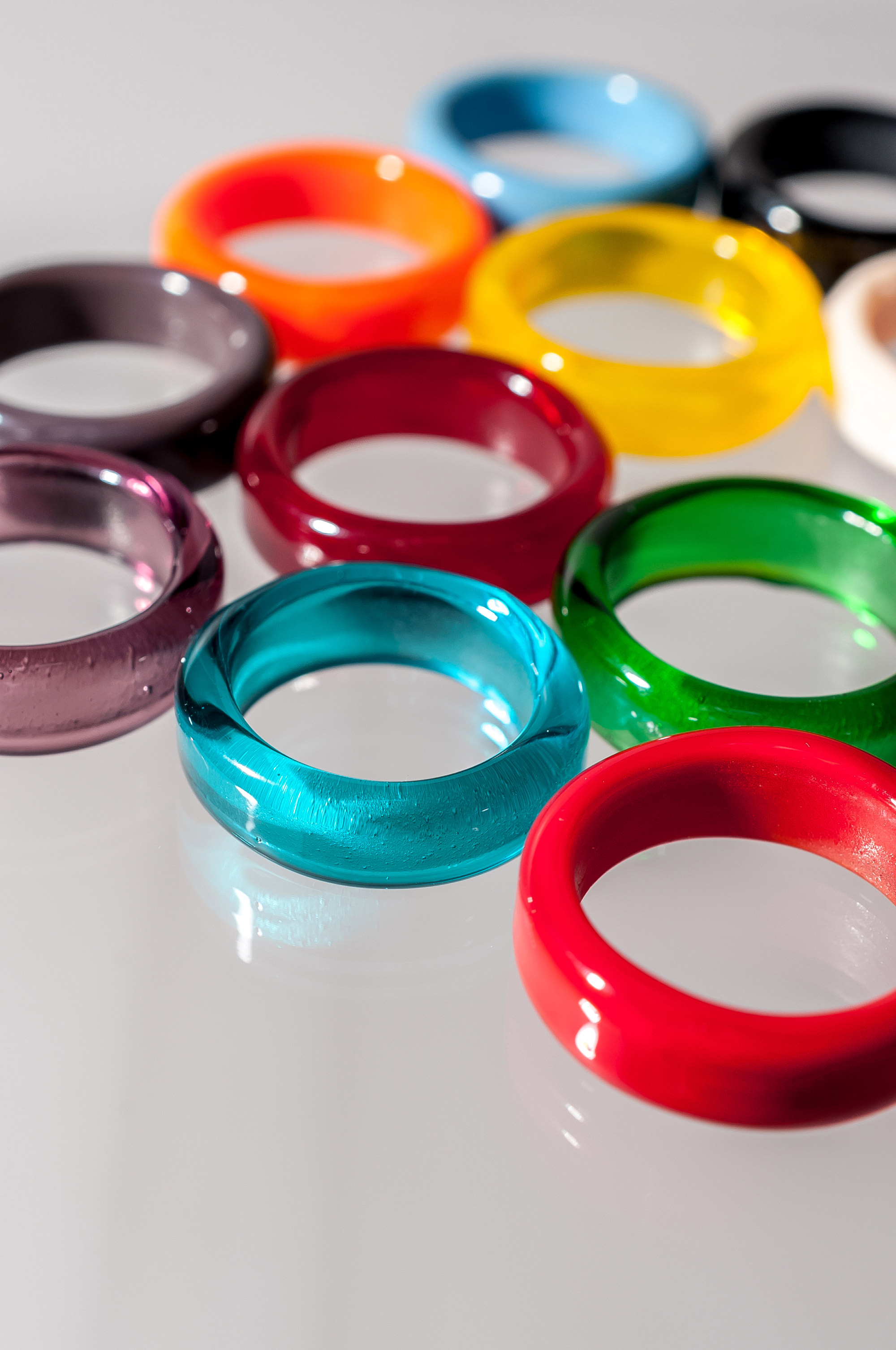 Тонкие кольца из стекла