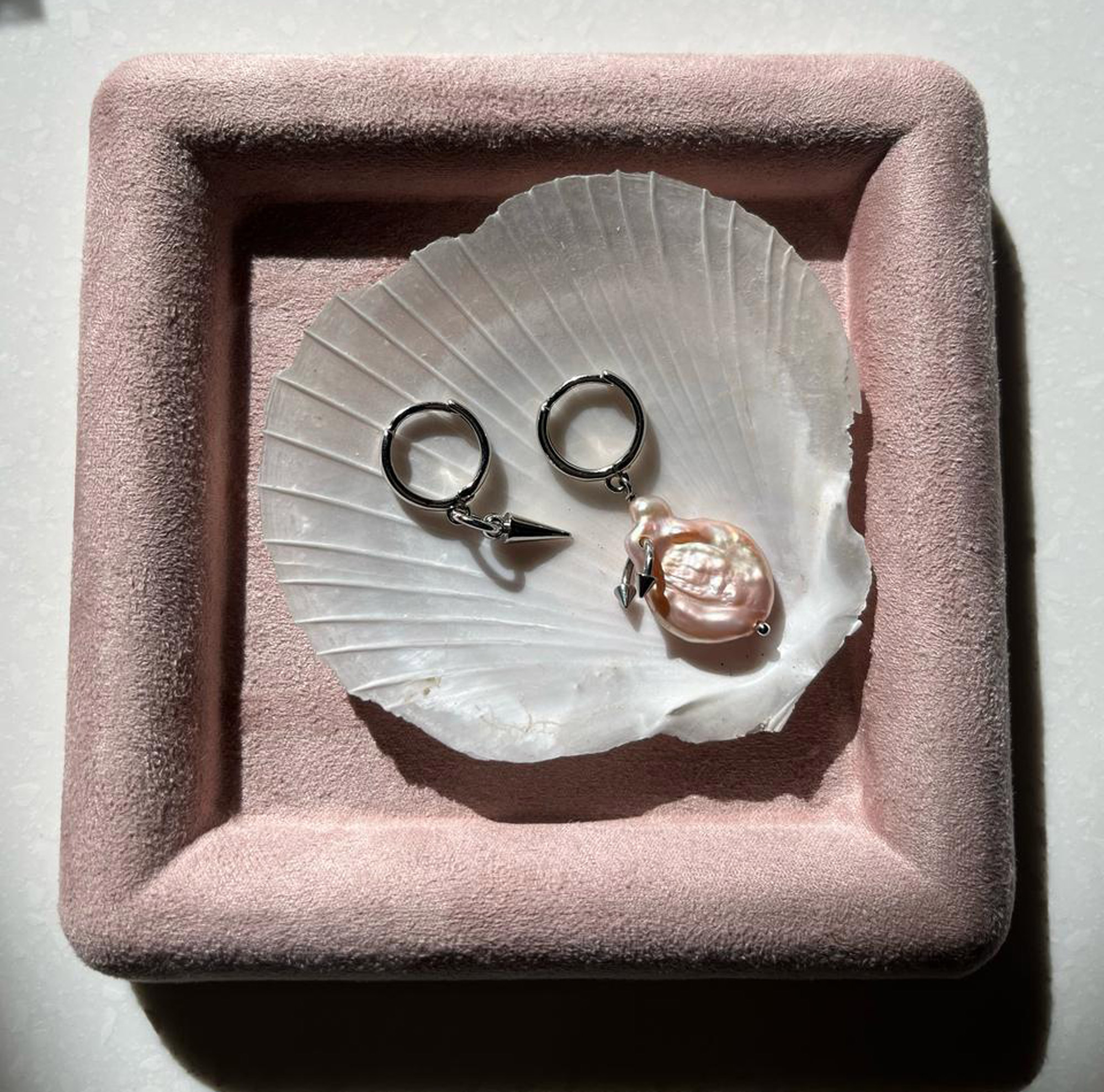 Серьги с барочным жемчугом розовым